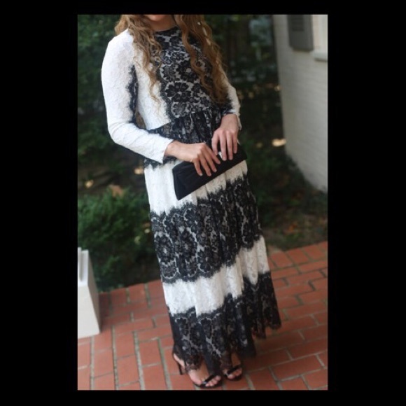 Dainty Jewells Dresses & Skirts - Dainty Jewells Exquisite Symphony Dress